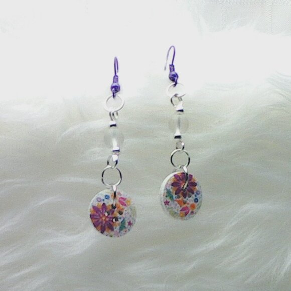 No. 113 Pretty handmade earrings with half-inch diameter buttons - Picture 1 of 1